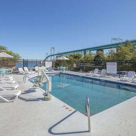Club Wyndham Newport Overlook Jamestown Buitenkant foto